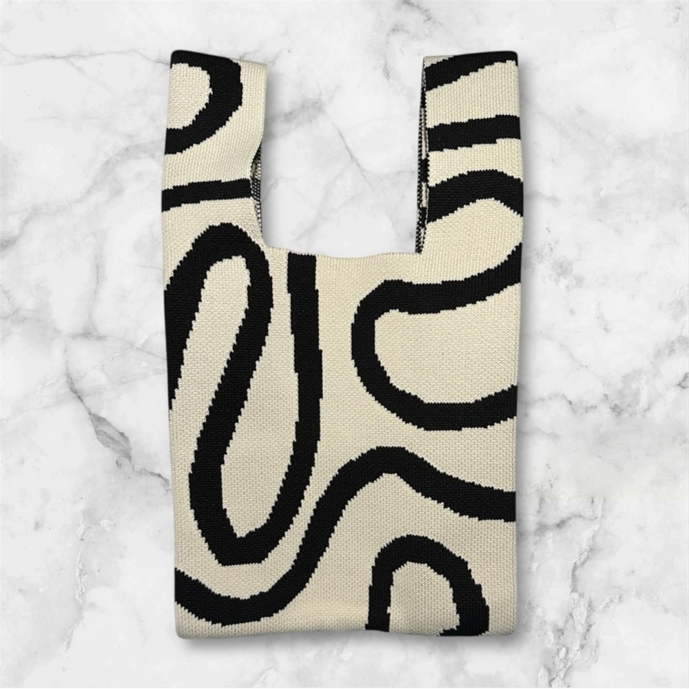 Black and Cream Knit Tote Bag NWOT